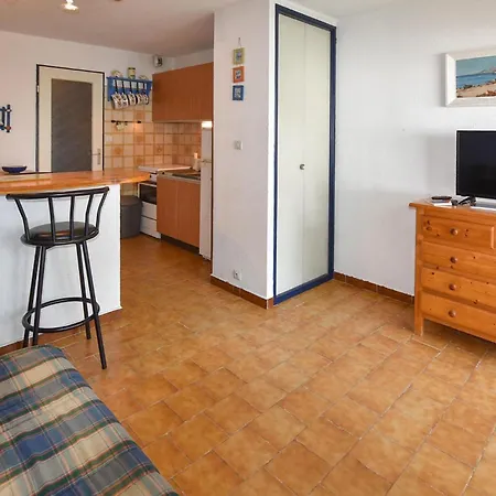 1 Bedroom Beautiful In