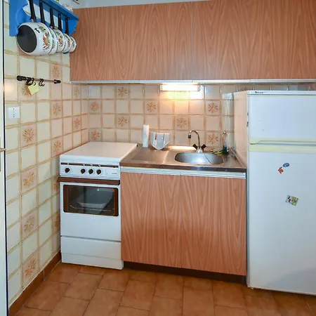 1 Bedroom Beautiful In Le Grau-du-Roi